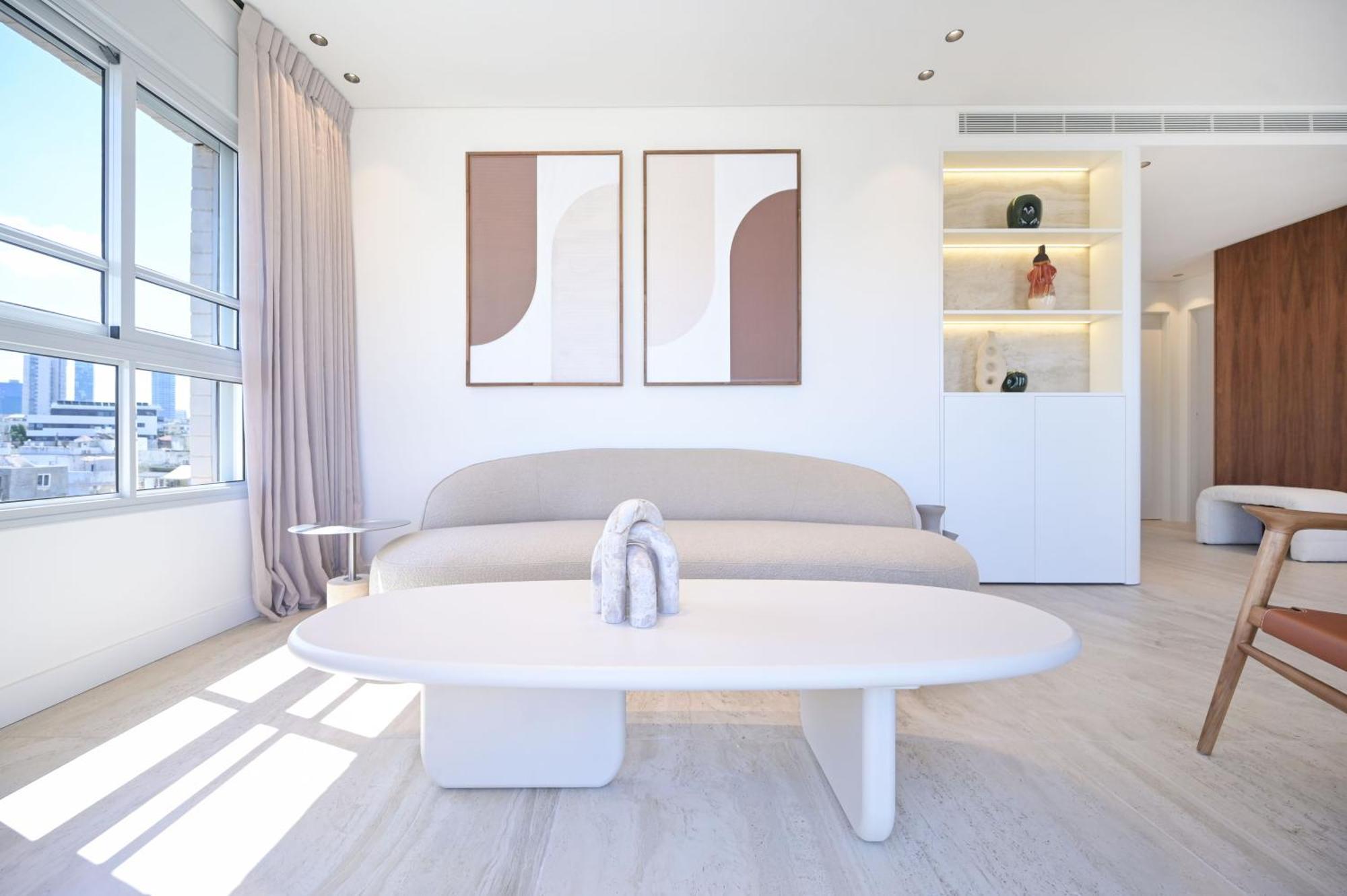 Allenby 36 Bauhaus 5 Stars